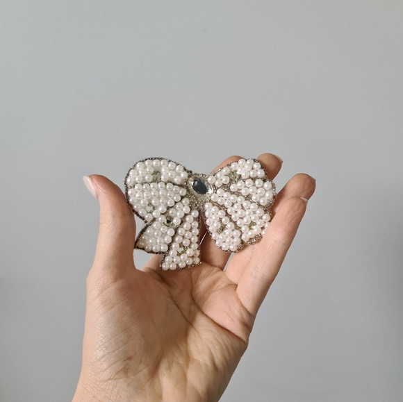 🏷️ Bow Jewel Beaded - Picture 2 of 3